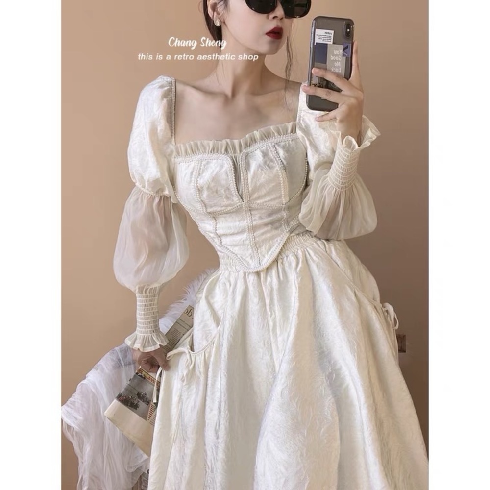 🤍 Vintage-Inspired Puff Sleeve Corset Dress Set